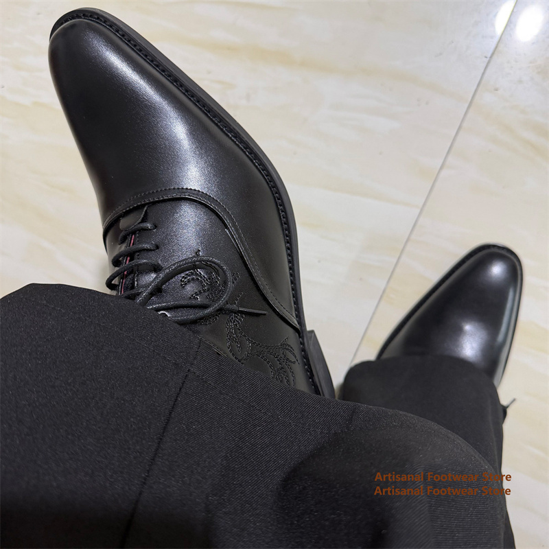 Sapatos de couro preto bordado - Leather Shoe Polish avaliação e preço